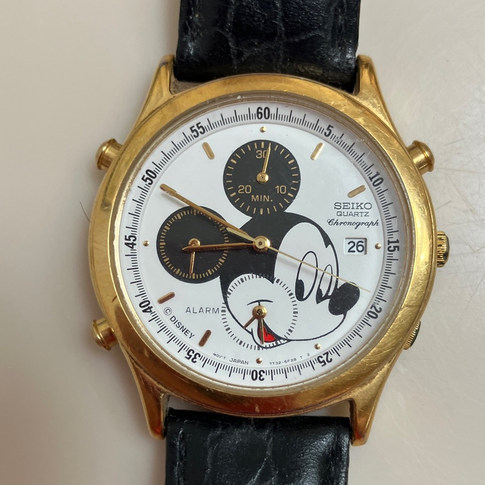 Seiko Quartz Chronograph Alarm Mickey Mouse Seiko Two-Tone Watch